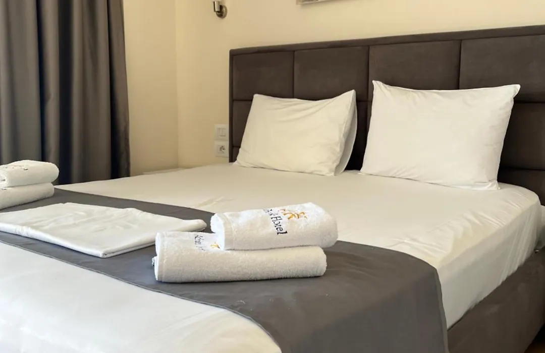 Hotel Adriatik Ksamil-1